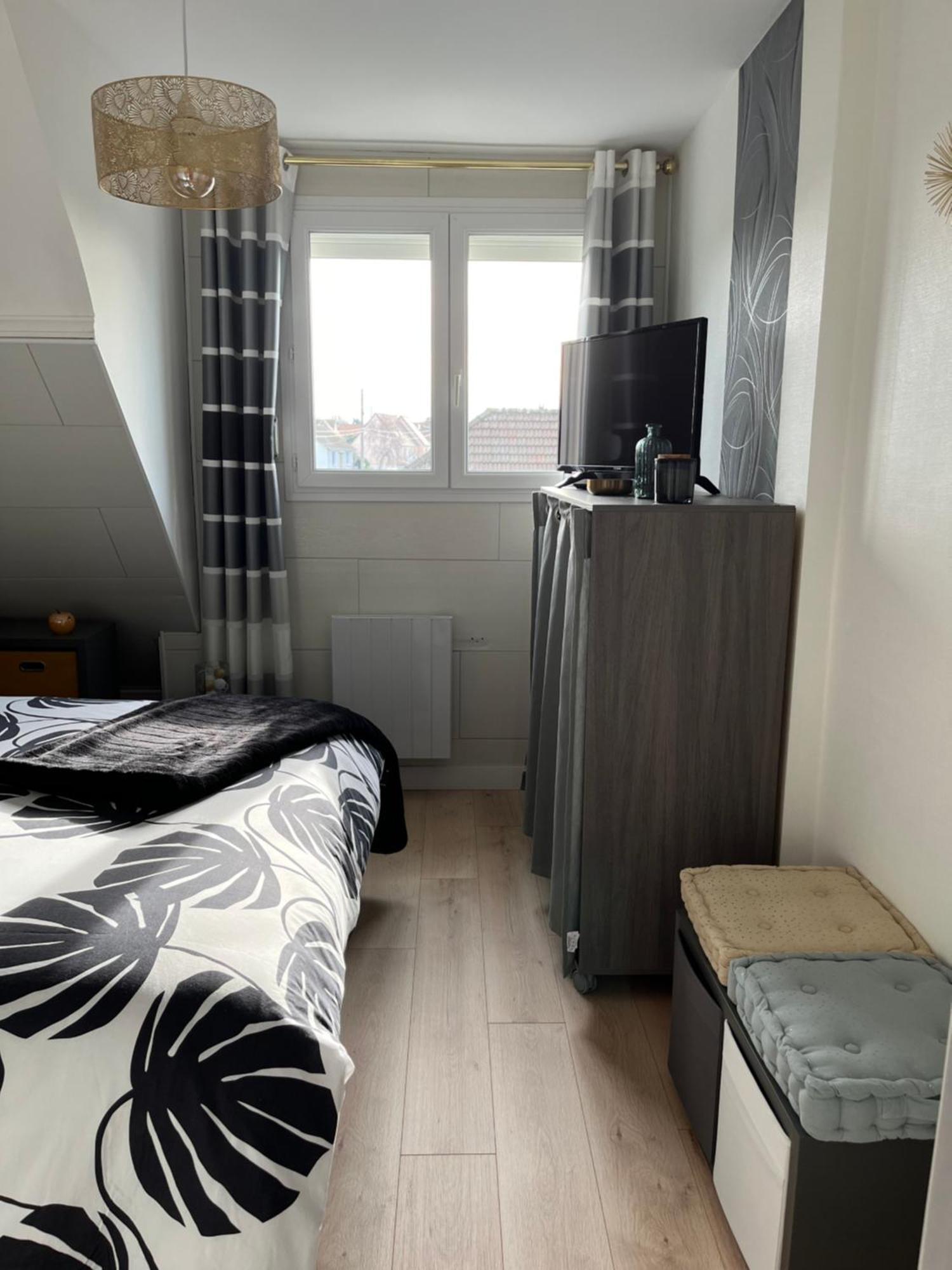 Maison A 700M De La Plage Courseulles-sur-Mer Kültér fotó